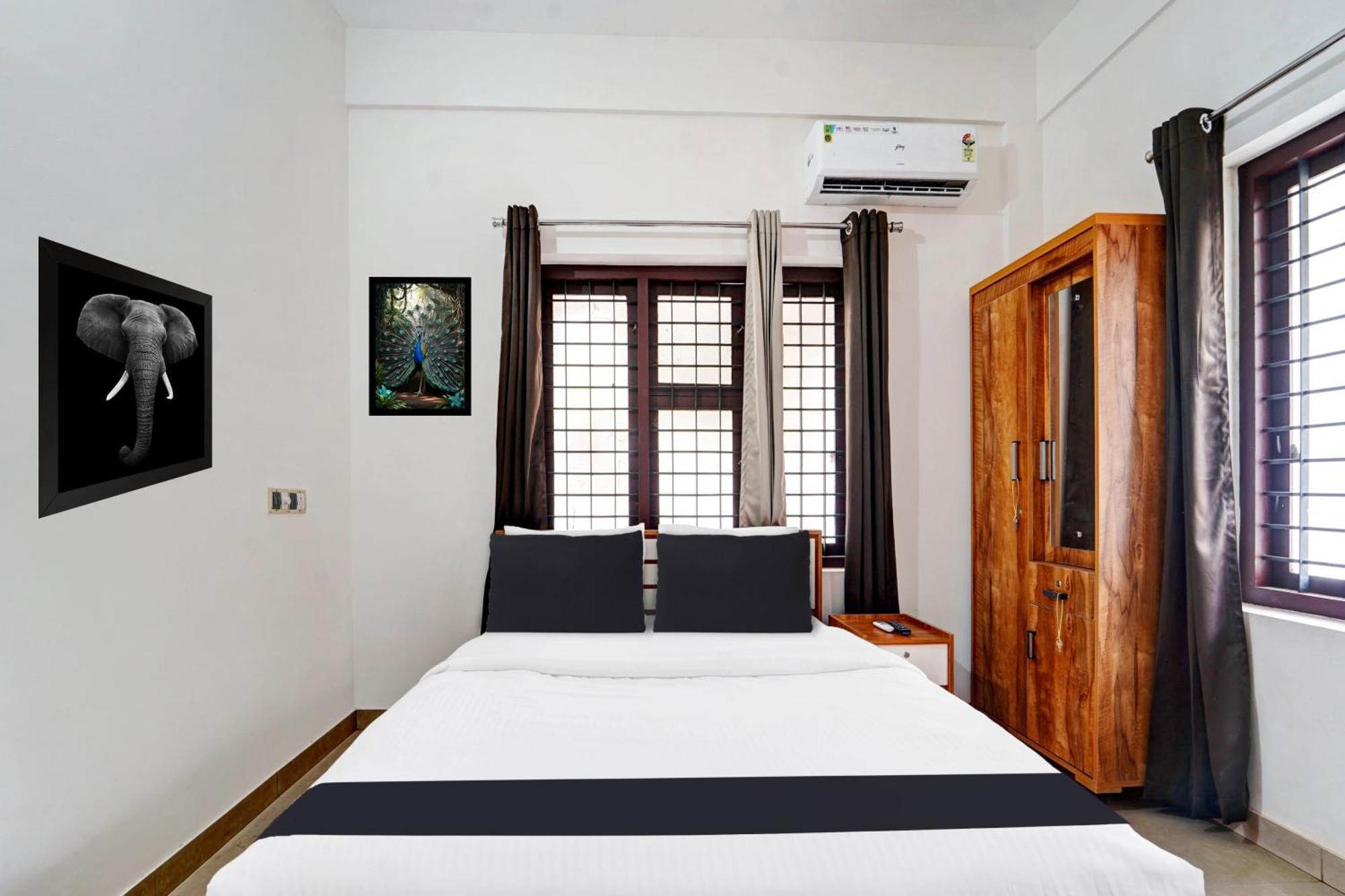 Super Hotel O West Hill Near Mietra Hospital Varakal ภายนอก รูปภาพ